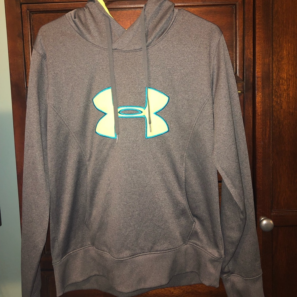 Under armor sweatshirt